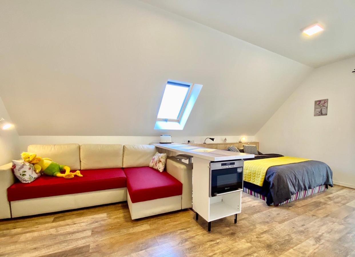 Metsa Apartments Pärnu Exteriör bild
