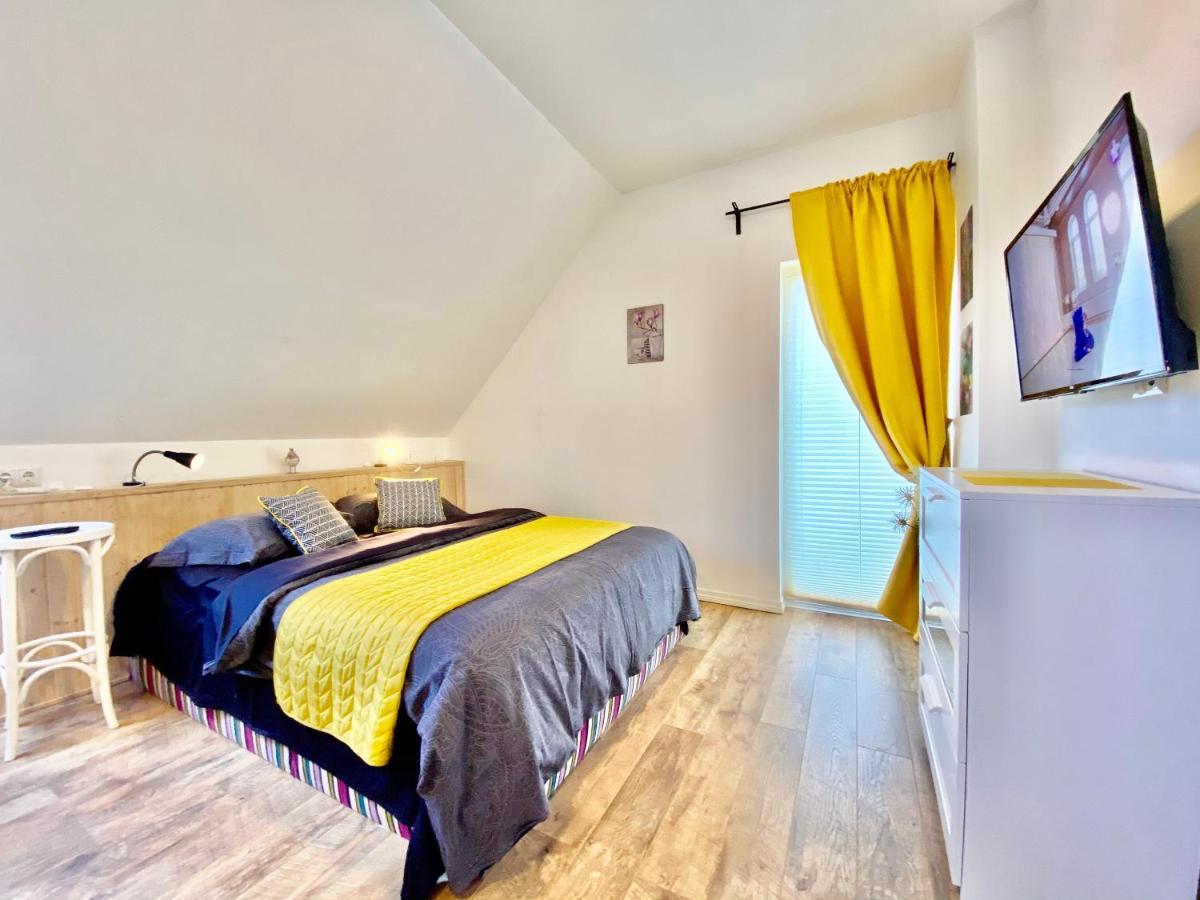 Metsa Apartments Pärnu Exteriör bild
