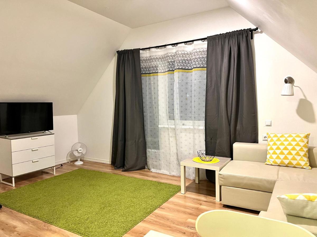 Metsa Apartments Pärnu Exteriör bild